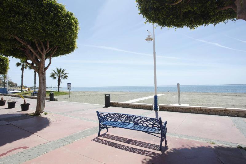 Apartamento En Malaga Este Zewnętrze zdjęcie
