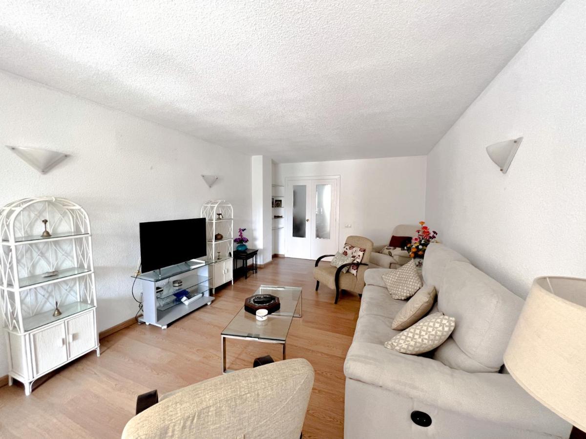 Apartamento En Malaga Este Zewnętrze zdjęcie