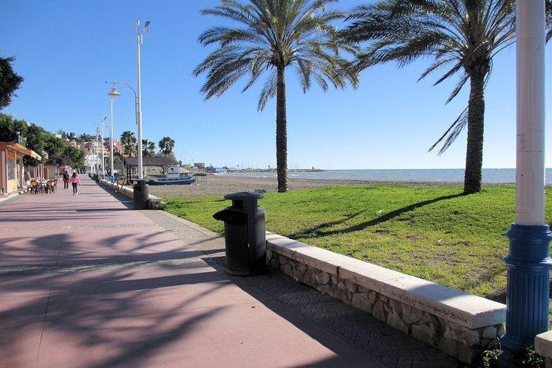 Apartamento En Malaga Este Zewnętrze zdjęcie