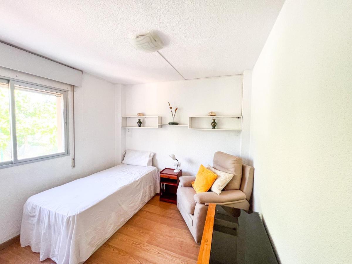 Apartamento En Malaga Este Zewnętrze zdjęcie